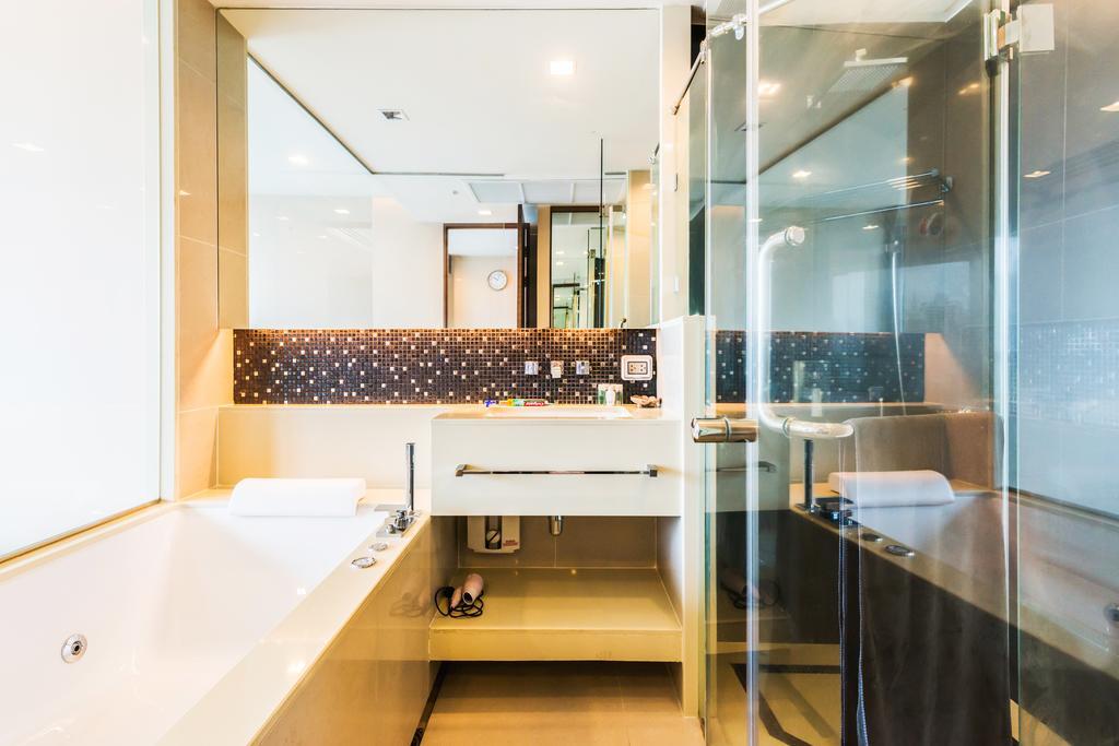 The Address Sathorn By Favstay Bangkok Habitación foto